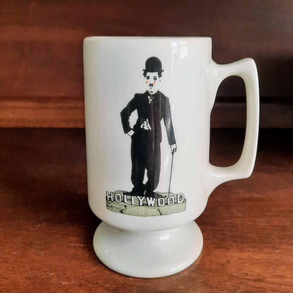 Vintage Charlie Chaplin Hollywood G.E. Lamp NAED 1987 Footed Mug
